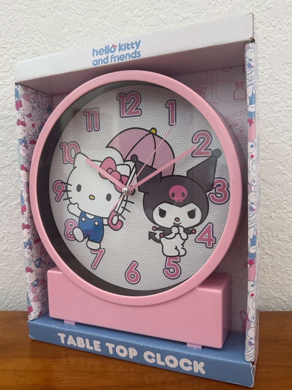 New Hello Kitty Clock Tabletop